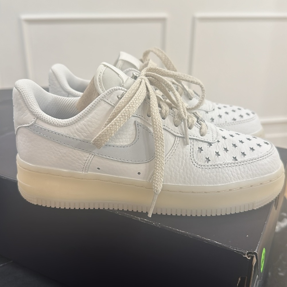 Women’s Nike Air Force 1 ‘07